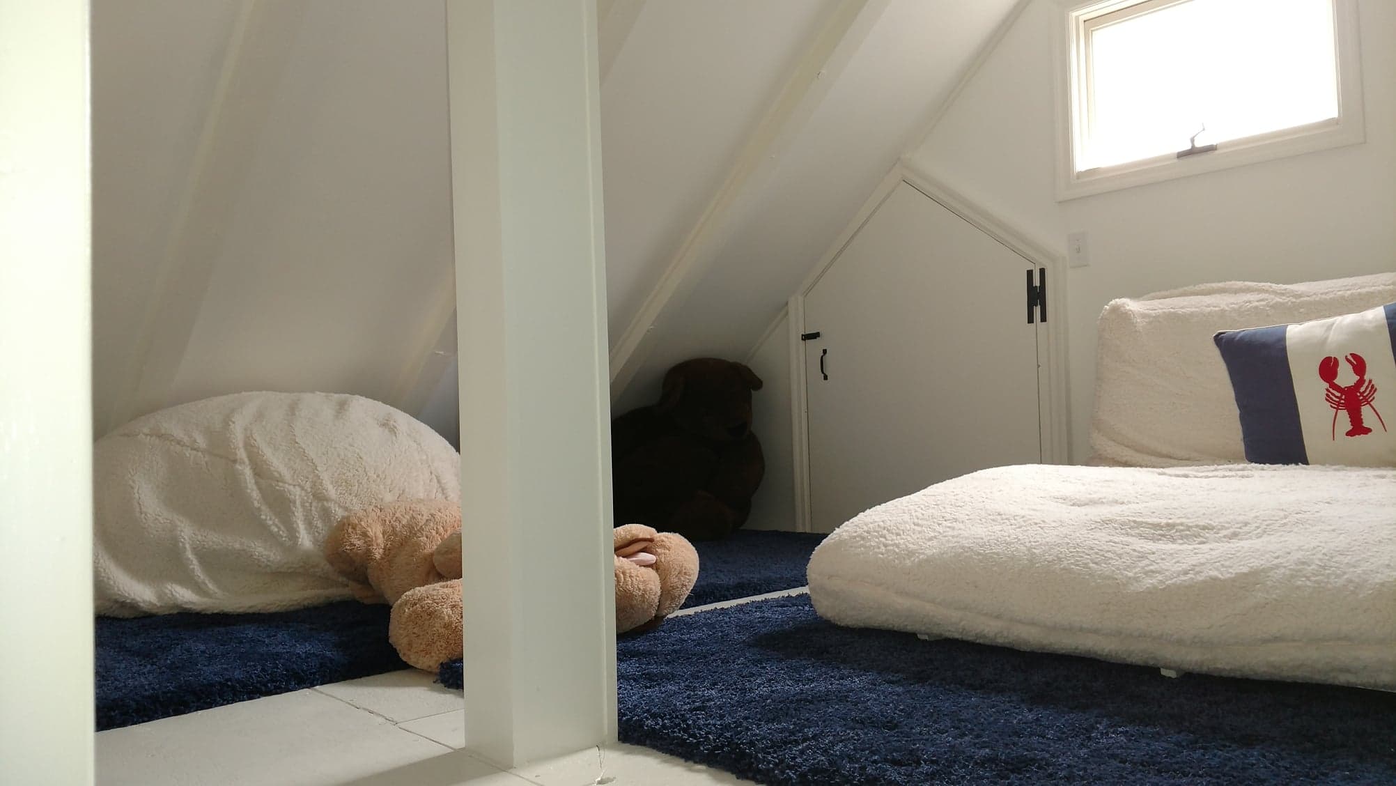 Family Room Loft - Crawl Space